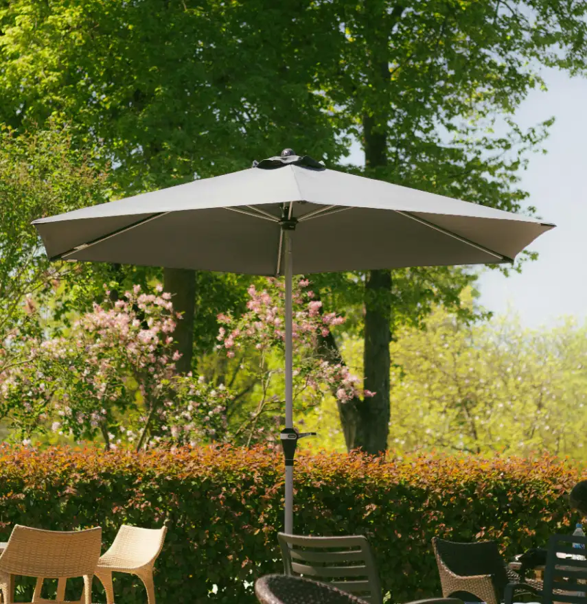 outdoor umbrella 2.1